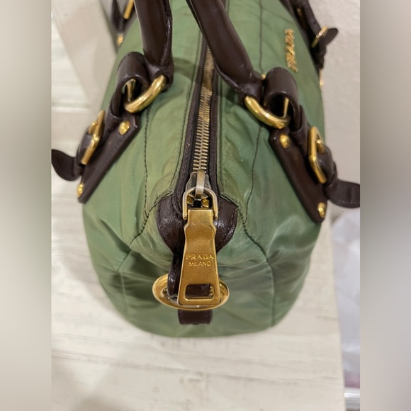 PRADA Authentic Crossbody Bag (Handbag) - Picture 13 of 16